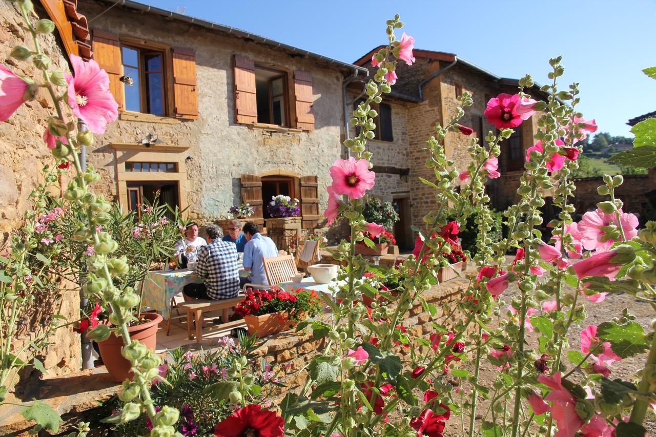 Bed and Breakfast Domaine Des Aloets Moire Exterior foto